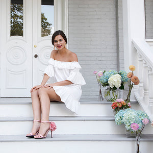 SEE JANE HOST – CASUAL WHITE DRESS IDEAS PERFECT FOR RUSTIC CHIC WEDDINGS