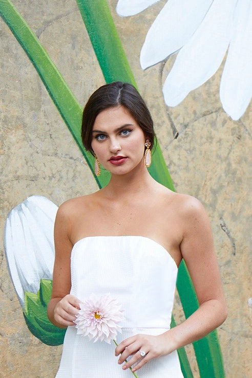 Jane Summers Ivie White Strapless Tea Length Rustic Romantic Outdoor Wedding Dress 10 / White , female , adult Jane Summers Ivie White Strapless Tea Length Rustic Romantic Outdoor Wedding Dress 10 / White , female , adult